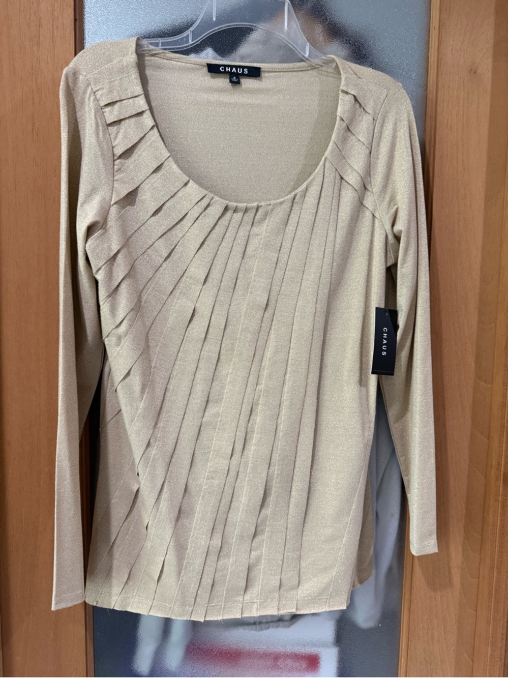 Chaus Women's Metallic Gold Pleated Scoop Neck Long Sleeve Top - Size Small